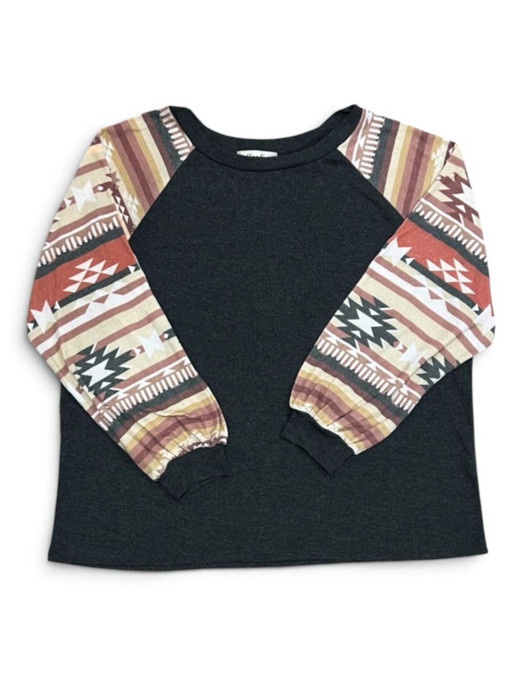 Haptics Grey Raglan Top with Southwestern Aztec Balloon Sleeves Size Large